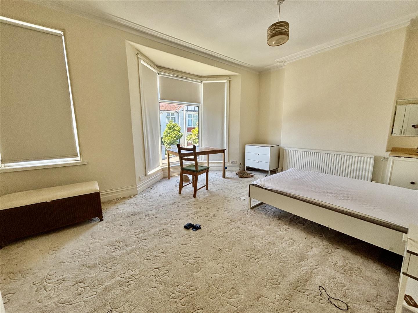 Knoll Avenue, Uplands, Swansea, SA2 0JE